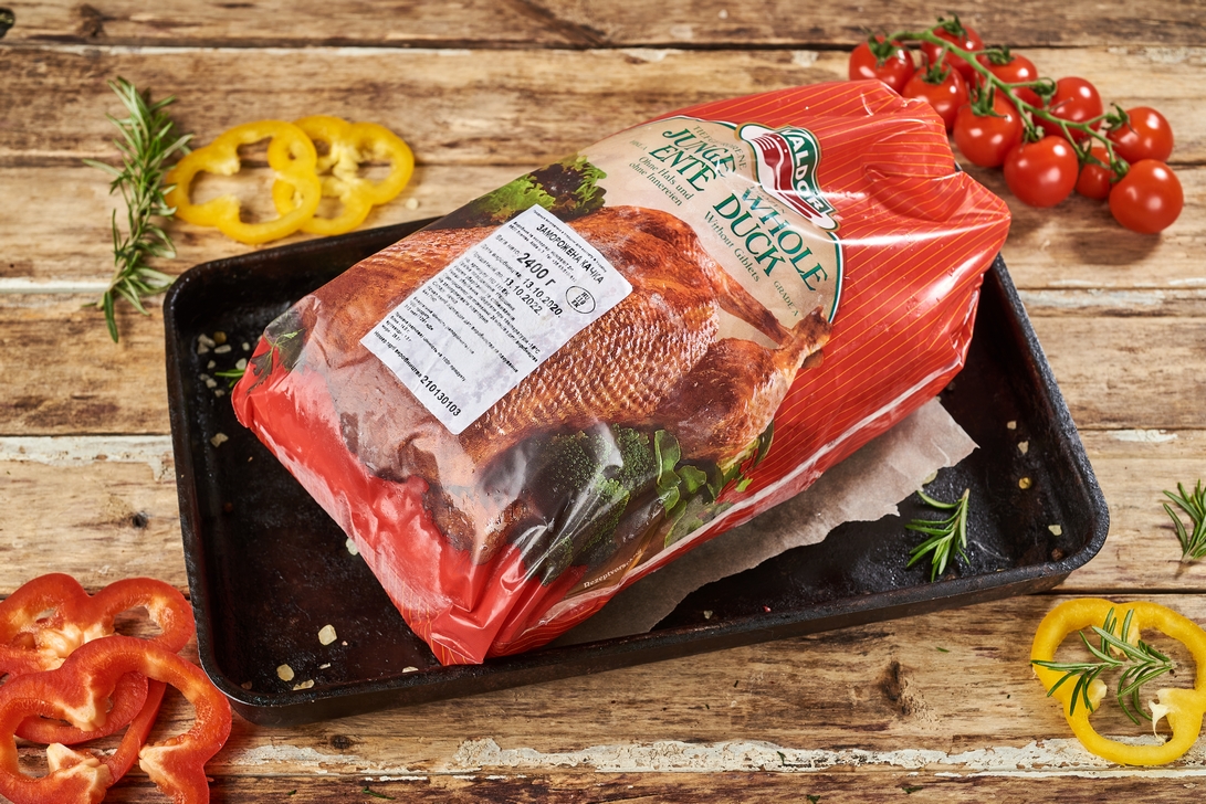 Качина тушка заморожена 2.4