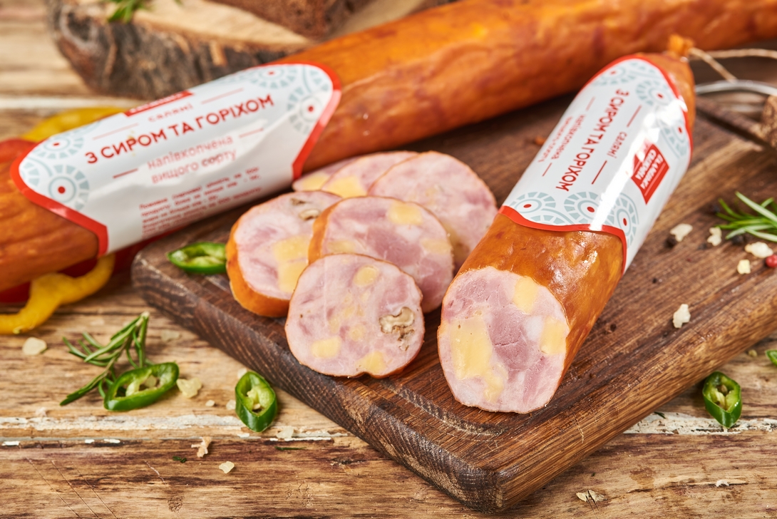 Салямі “З сиром та горіхом” в/г