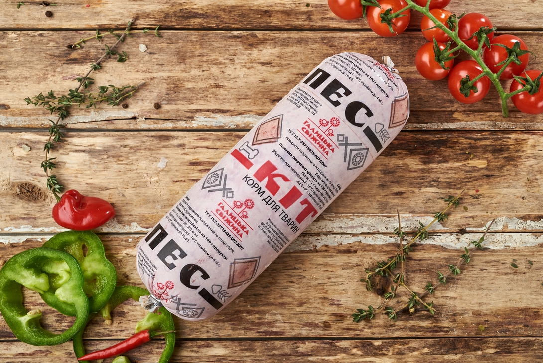 Корм для тварин “Кіт-Пес”